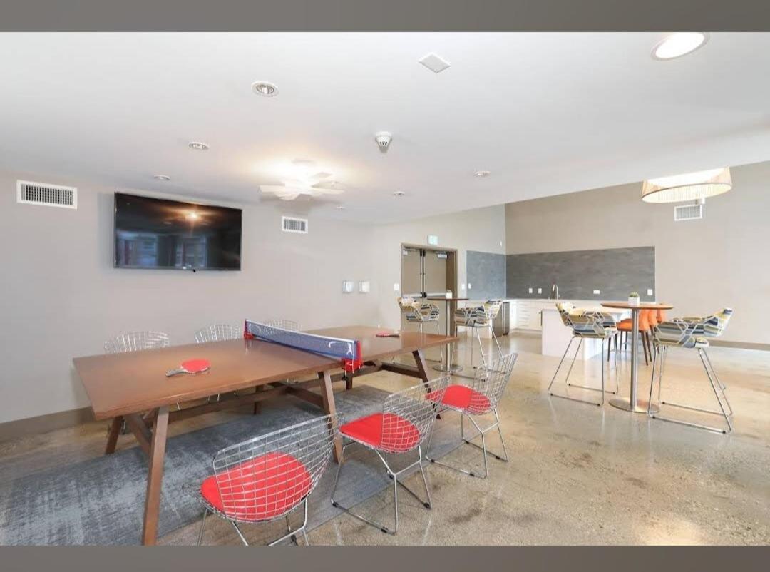 Apartment Cozy 2br In Downtown La With Pool & Hot Tub Los Angeles