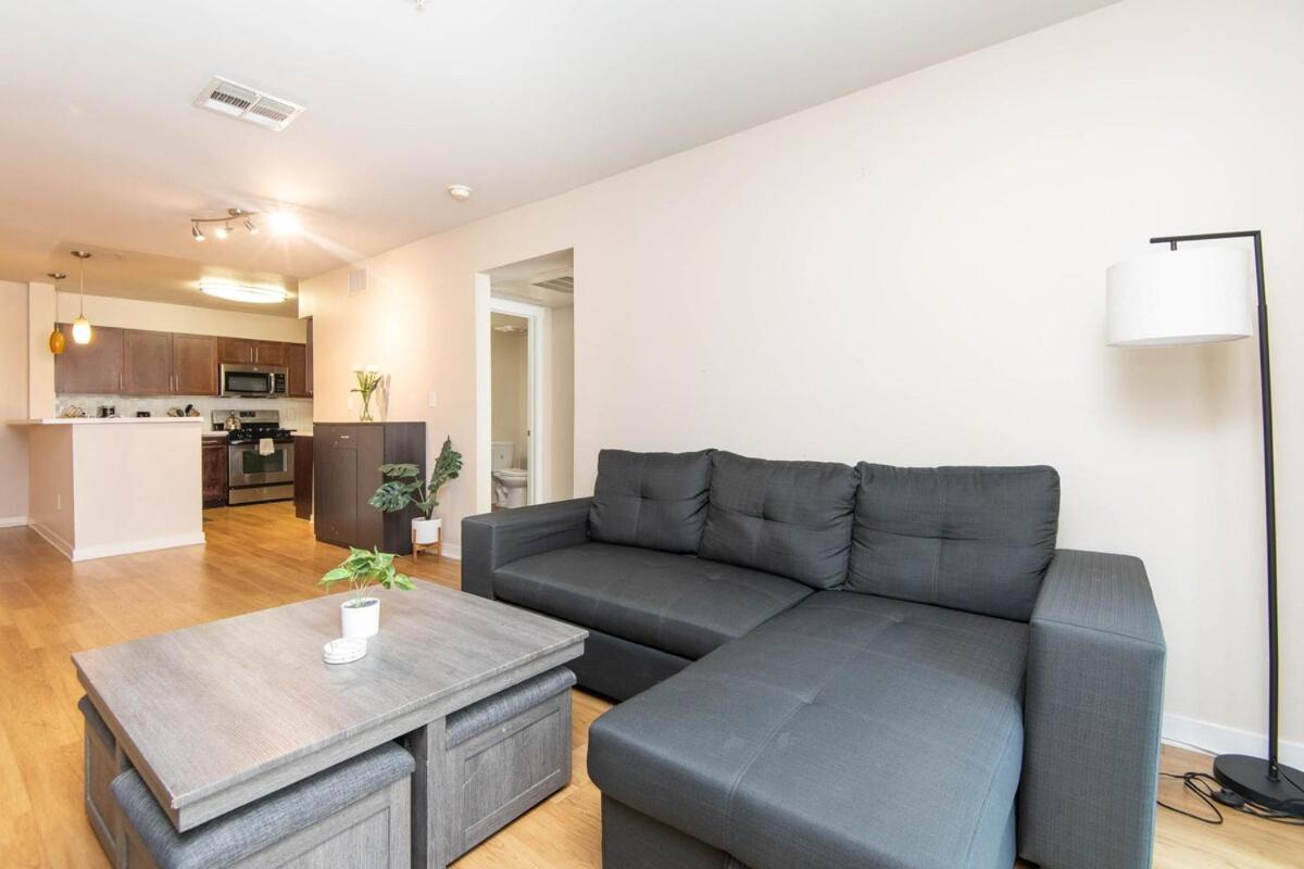 Cozy 2br In Downtown La With Pool & Hot Tub Apartment Los Angeles