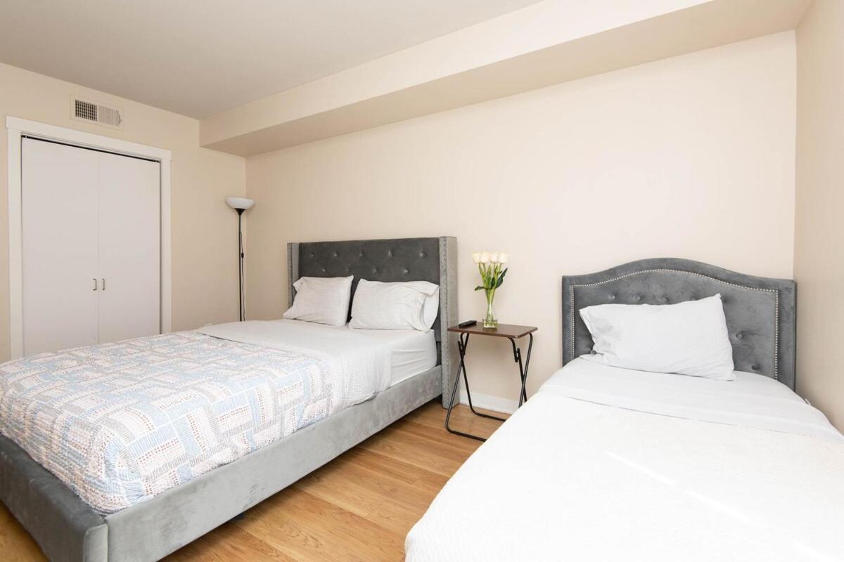 Cozy 2br In Downtown La With Pool & Hot Tub Los Angeles